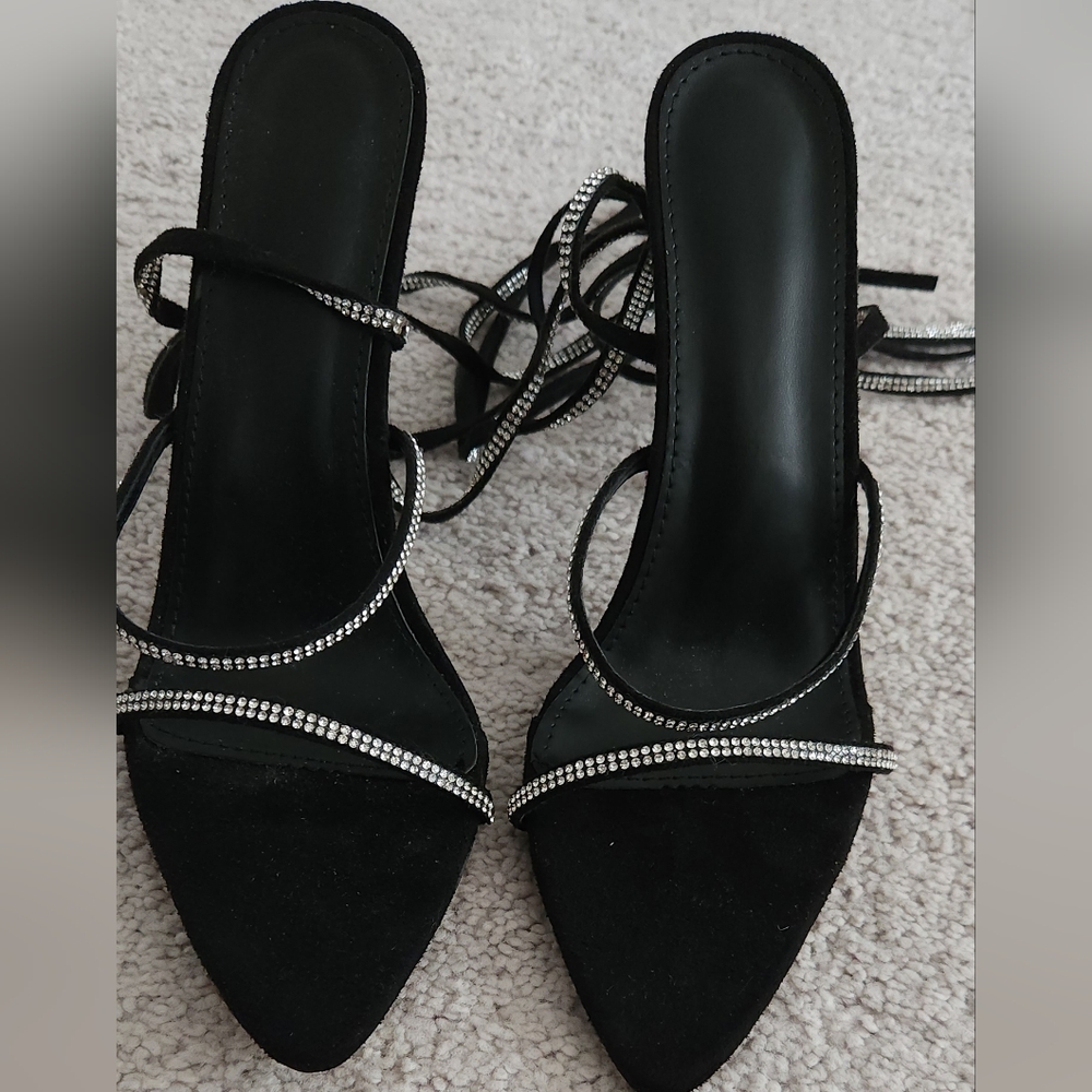 Elegant Black Strappy Heels with Rhinestone Accents. Size 38